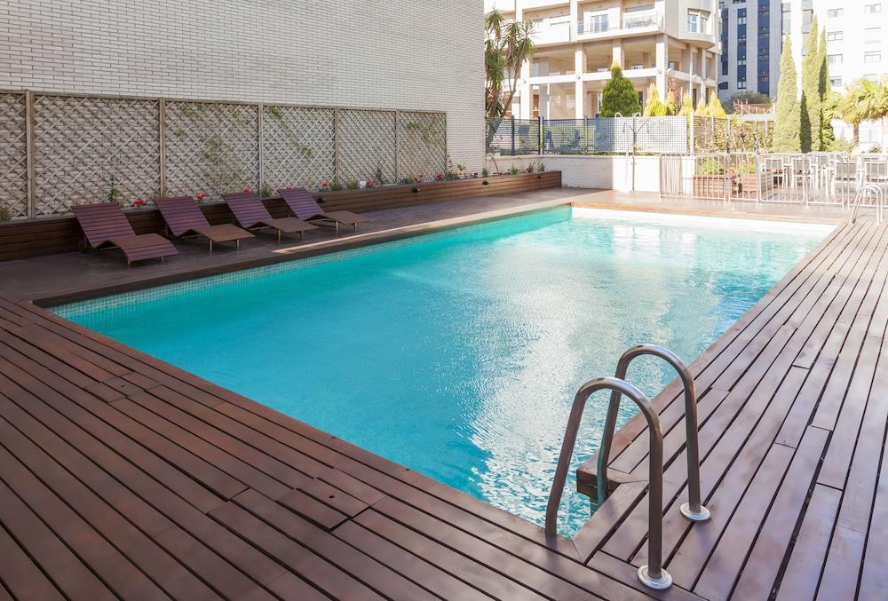 Ilunion Valencia 3 Hotell Exteriör bild