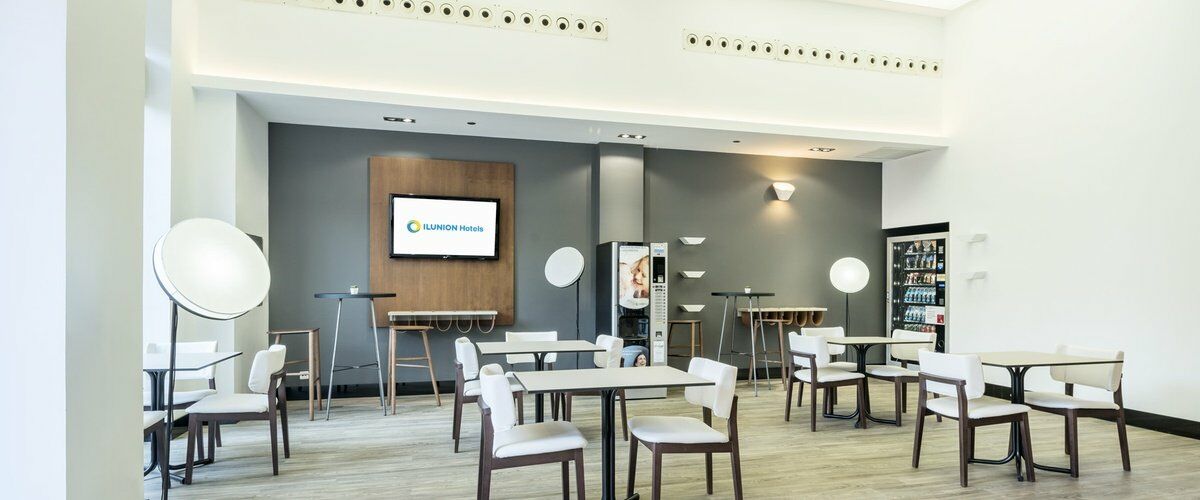 Ilunion Valencia 3 Hotell Exteriör bild